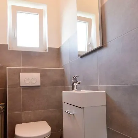 Meri Apartman