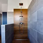 Meri Apartment