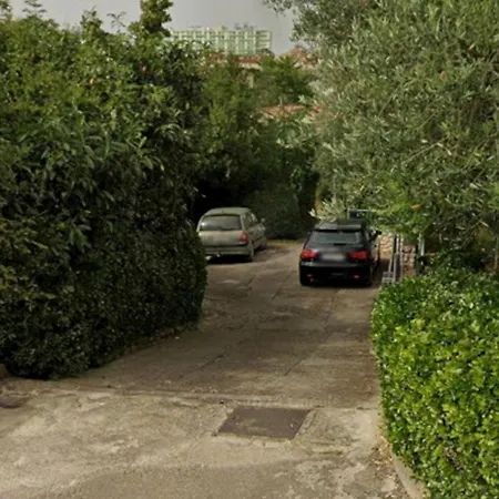 Meri Apartamento Pula