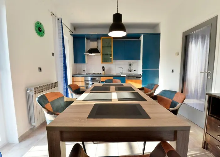 Meri Apartment